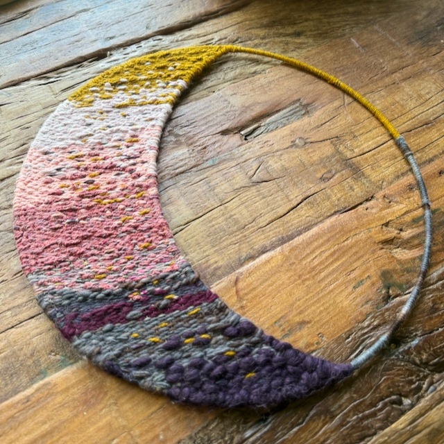 Workshop Registration (Sept 1): Ombré Moon Weaving: An Intro to Loom-Free Weaving & Moon-Inspired Self-Care